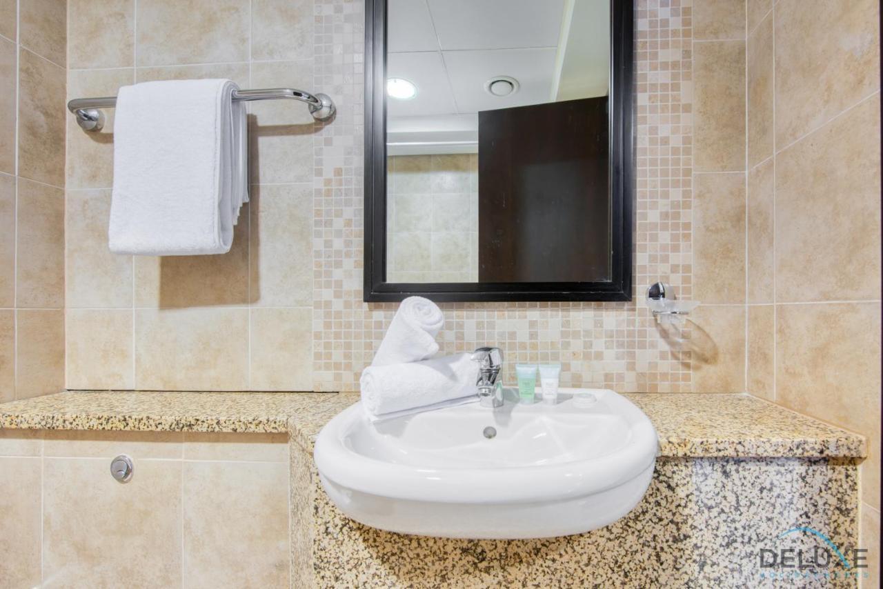 Unbeatable Rate Stylish 1Br With Balcony Near Metro By Deluxe Holiday Homes Dubaï Extérieur photo