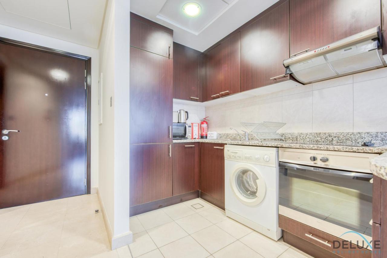 Unbeatable Rate Stylish 1Br With Balcony Near Metro By Deluxe Holiday Homes Dubaï Extérieur photo